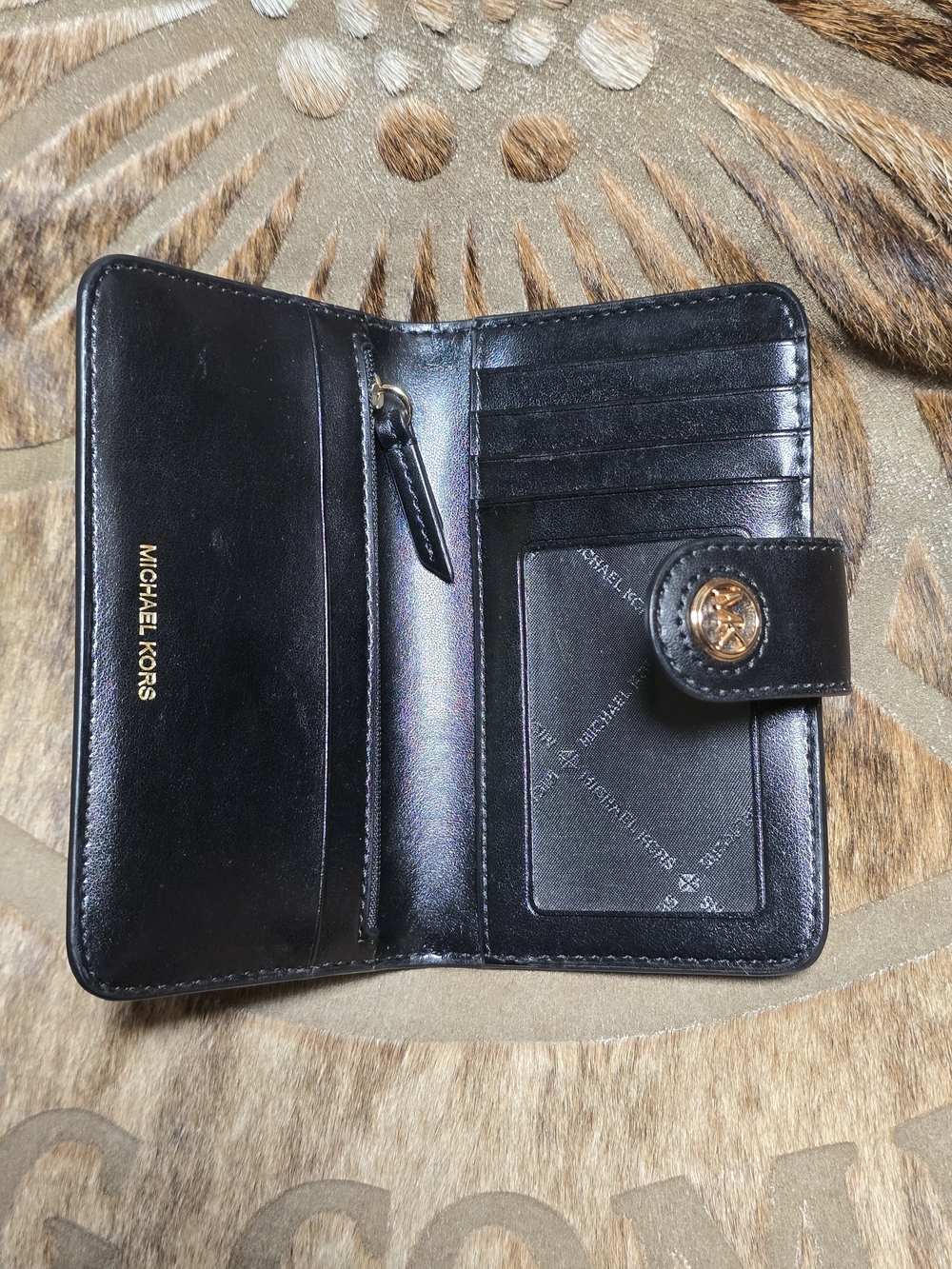 NWOT Michael Kors Black Pebble Leather Continental Wallet - Picture 4 of 11